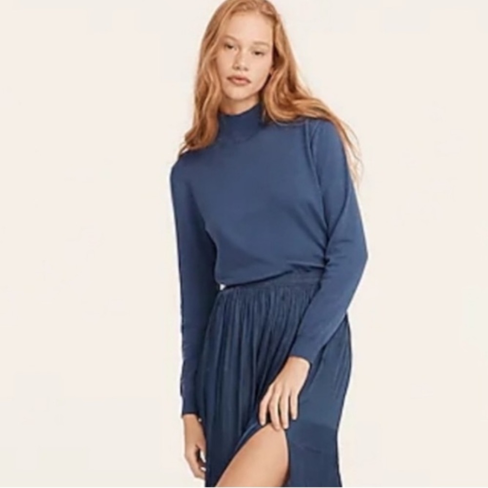 NWT J Crew Mockneck Silk-blend Sweater with Ribbed Trim L Large in Soft Blue - Picture 2 of 9